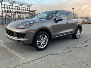 2016 Porsche Cayenne BASE