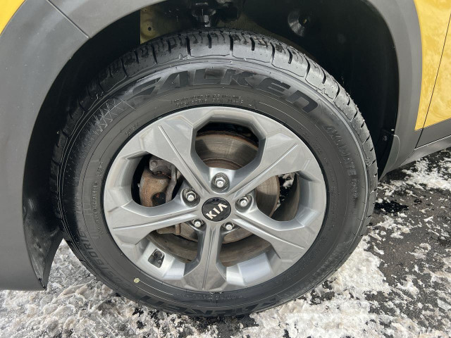 2021 Kia Seltos LX FRESH TRADE! CLEAN CARFAX! APP-CONNECT! HE... in Cars & Trucks in Sudbury - Image 2
