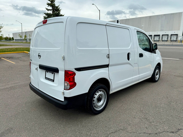 2020 Nissan NV200 ONLY 134K! in Cars & Trucks in Oakville / Halton Region - Image 2