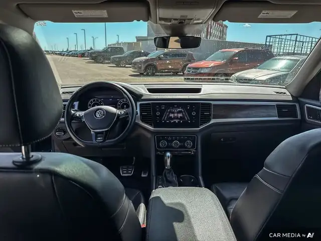 2019 Volkswagen Atlas Execline Premium Comfort, 7 Seats in Cars & Trucks in Medicine Hat - Image 26