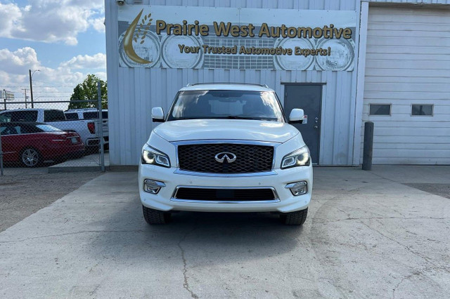 2016 Infiniti QX80 AWD - No Reported Accidents in Cars & Trucks in Saskatoon - Image 3