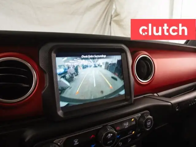 2021 Jeep Wrangler Unlimited Rubicon 4X4 w/ Apple CarPlay, Blind in Cars & Trucks in Ottawa - Image 34