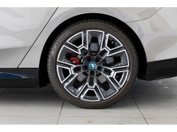 2025 BMW i5 xDrive40 AWD Single-Speed Automatic Electric Motor EXTERIOR - OXIDE GREY II METALLIC INT... (image 7)