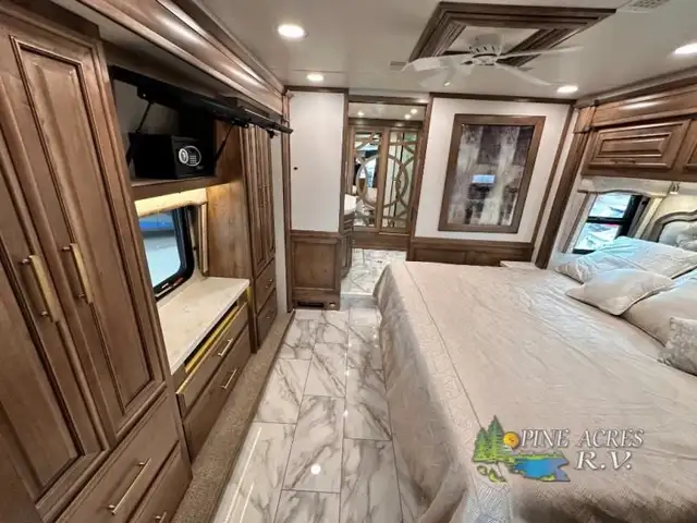 2023 Entegra Coach Cornerstone 45B 605 h.p. 26K Miles in RVs & Motorhomes in Moncton - Image 51