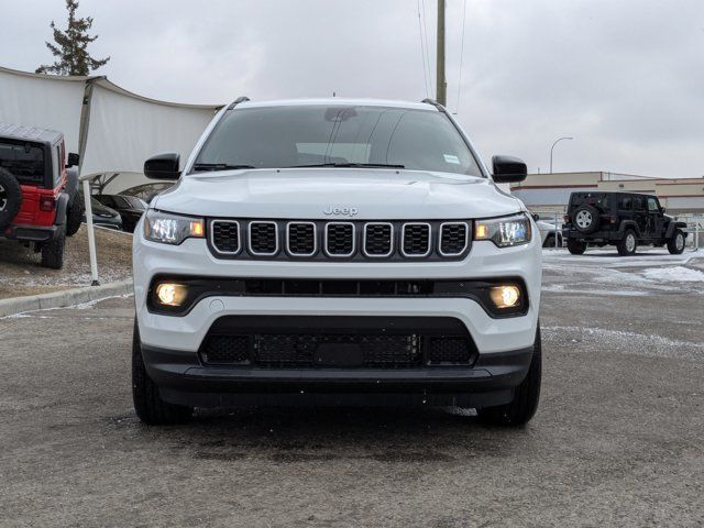 2025 Jeep Compass North - Heated seats & Steering - Driver in Cars & Trucks in Calgary - Image 2