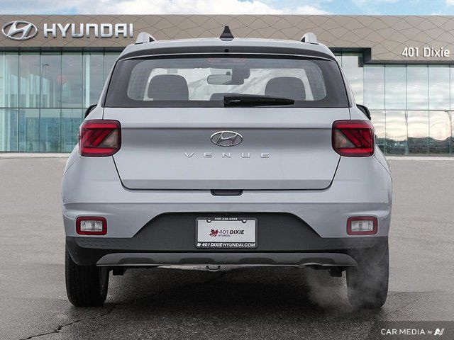2022 Hyundai Venue Preferred in Cars & Trucks in Mississauga / Peel Region - Image 4