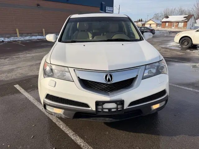 2011 Acura MDX AWD 4dr Tech Pkg in Cars & Trucks in Hamilton - Image 2
