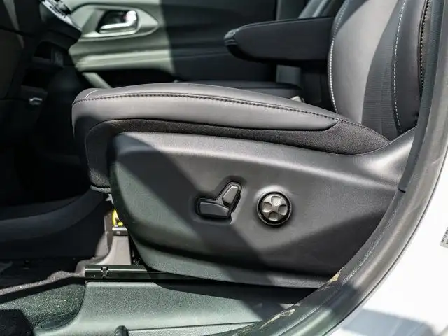 2025 Chrysler Grand Caravan SXT in Cars & Trucks in Barrie - Image 19