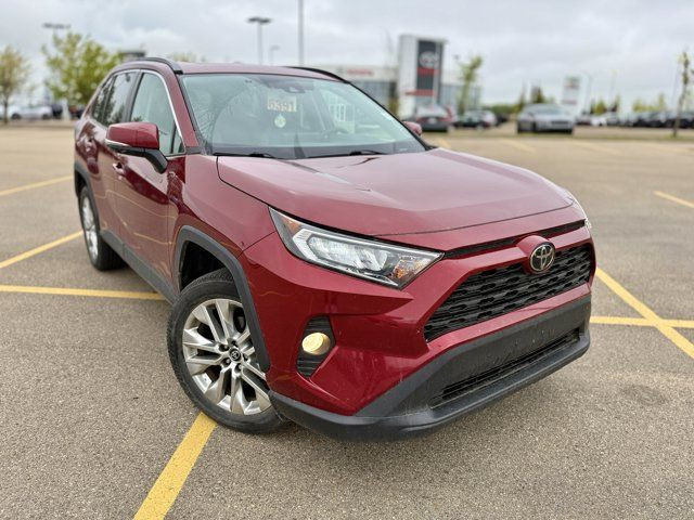 2019 Toyota RAV4 XLE in Cars & Trucks in Edmonton - Image 3