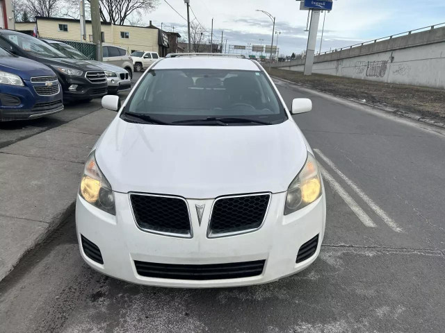 2009 PONTIAC Vibe Base in Cars & Trucks in Longueuil / South Shore - Image 4