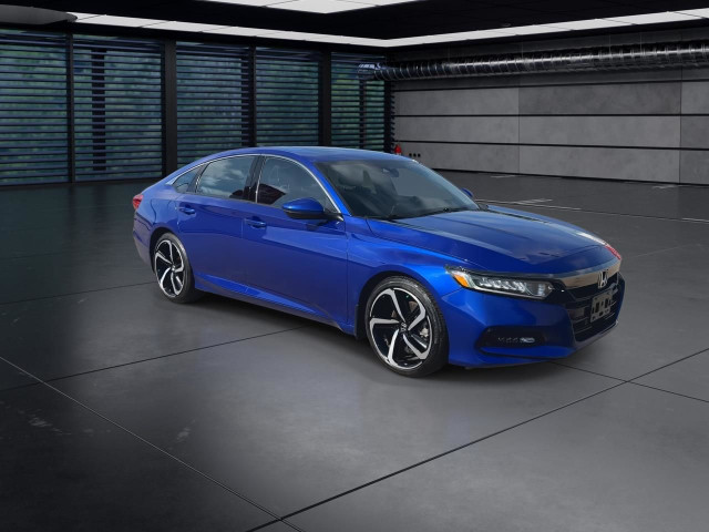 2018 Honda Accord Sport l Back-up Camera l Remote Starter l Keyl in Cars & Trucks in Calgary - Image 2