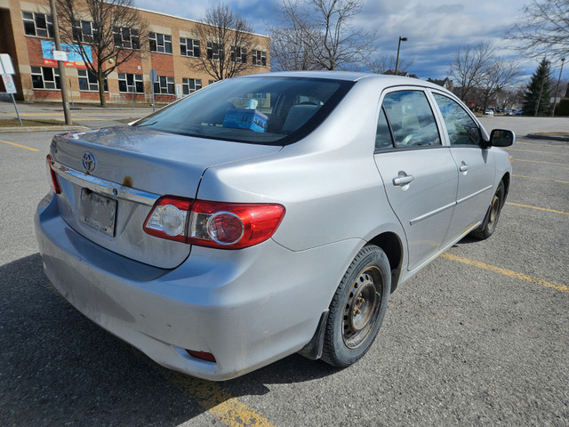 2011 Toyota Corolla LE in Cars & Trucks in Gatineau - Image 3