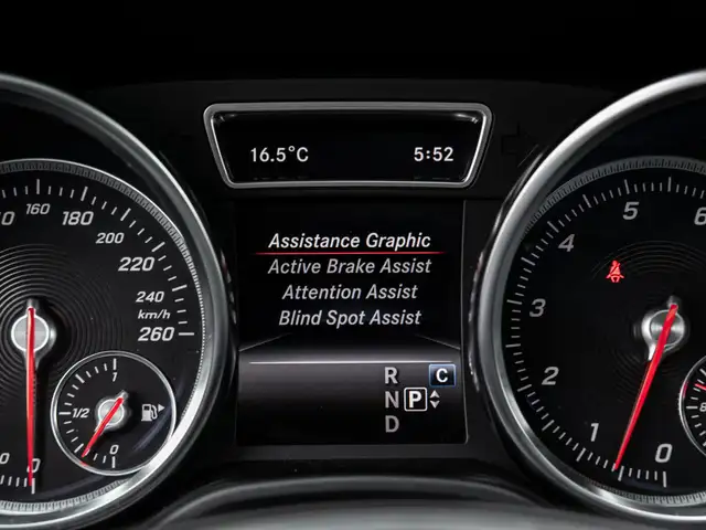 2018 Mercedes-Benz GLE-Class 400|AMG|NAV|PANOROOF|B.SPOT|HEATED  dans Autos et camions dans Ville de Toronto - Image 34