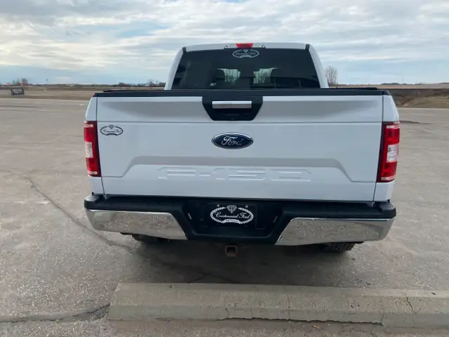 Ford F-150 XLT 2020 in Cars & Trucks in Saskatoon - Image 7