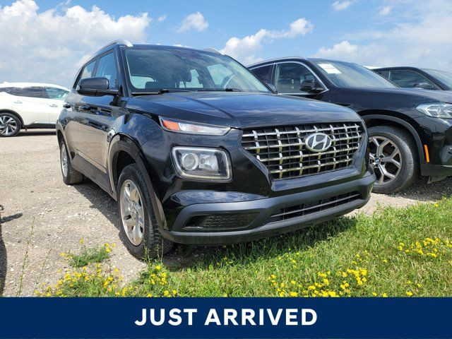 2020 Hyundai Venue Preferred | New Arrival |S in Cars & Trucks in Guelph