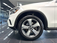 The 2022 Mercedes-Benz GLC 300 is a sophisticated luxury SUV that combines performance, comfort, and... (image 5)
