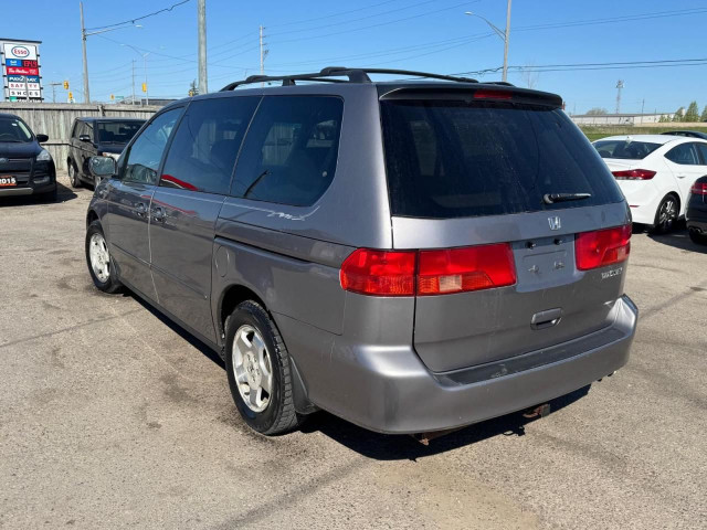 2000 Honda Odyssey EX, MINIVAN, 7 PASSENGER, ONLY 174KIMS, AS IS in Cars & Trucks in London - Image 3