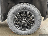 This Chevrolet Silverado 3500HD boasts a powerful engine powering this Automatic transmission.* This... (image 9)