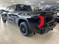 *Vehicle history form conveniently located in vehicle photos. South Pointe Toyota is an AMVIC Licens... (image 5)