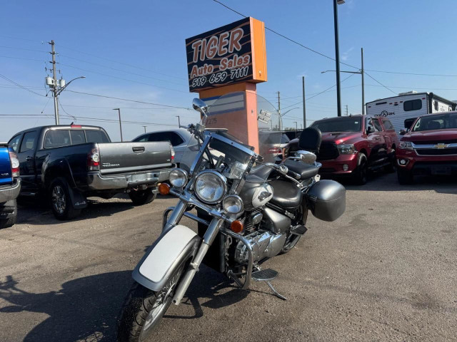 2003 Suzuki Boulevard RUNS GREAT, BOULEVARD, AS IS in Cars & Trucks in London