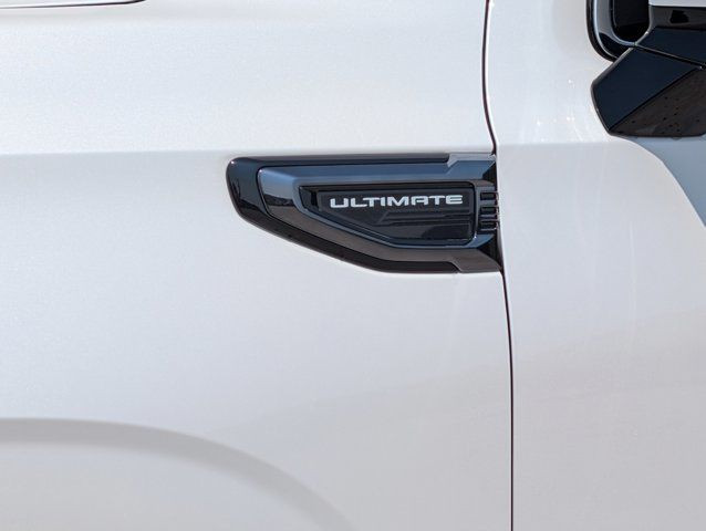 2025 GMC Yukon Denali Ultimate- Max Trailering Pkg - Adv in Cars & Trucks in Barrie - Image 3