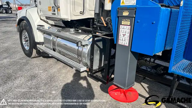 2019 WESTERN STAR 4900SB TELESCOPIC CRANE in Heavy Trucks in Chilliwack - Image 15