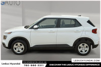 2024 Hyundai Venue Essential Experience the Hyundai Venue Essential with only 65951 km on the odomet... (image 4)