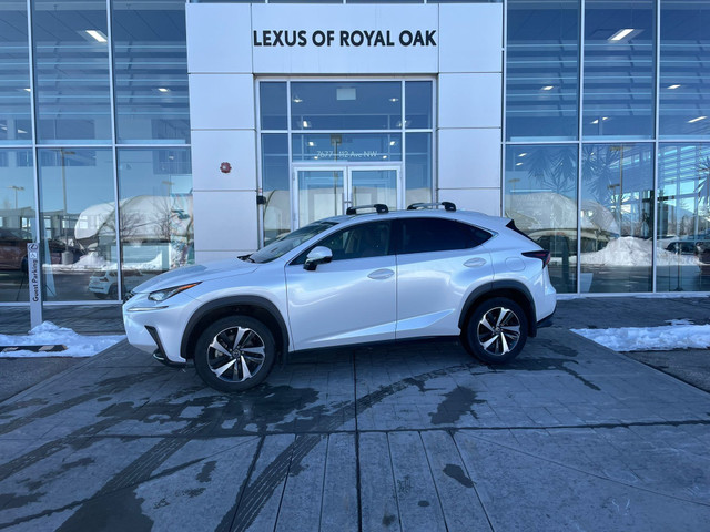 2021 Lexus NX 300 EXECUTIVE PACKAGE / ZERO ACCIDENTS / FULLY... in Cars & Trucks in Calgary - Image 2