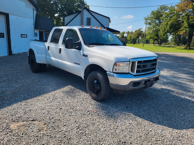 2002 Ford Super Duty F-350 DRW - 7.3L 4x4 dually in Cars & Trucks in St. Catharines - Image 2