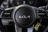 Rear Spoiler,Rear Defrost,Heated Mirrors,Tires - Front Performance,Tires - Rear Performance,Power Do... (image 9)