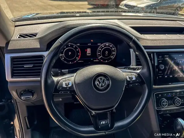 2019 Volkswagen Atlas Execline Premium Comfort, 7 Seats in Cars & Trucks in Medicine Hat - Image 16