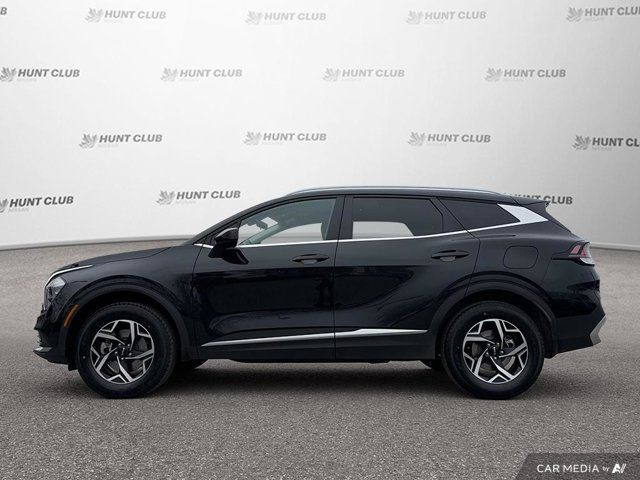 2023 Kia Sportage LX in Cars & Trucks in Ottawa - Image 3