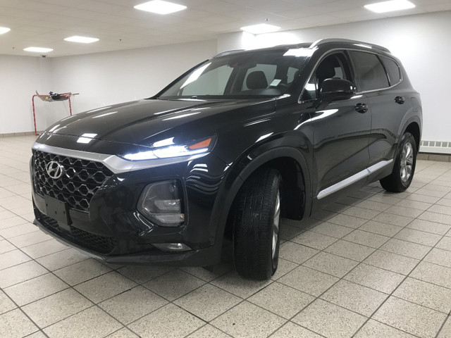 2020 Hyundai Santa Fe ESSENTIAL in Cars & Trucks in Calgary - Image 2