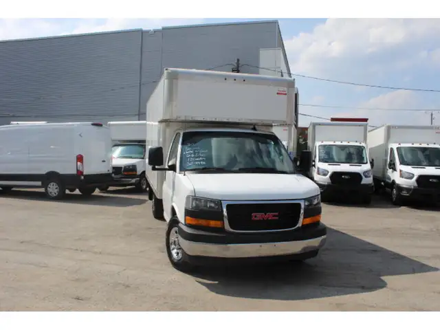 2021 GMC Savana CUBE 14 PIEDS + DECK 6.6 LITRES 1 SEUL PROPRIO in Cars & Trucks in Laval / North Shore - Image 9