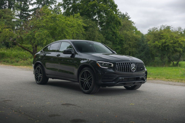 2023 Mercedes-Benz GLC in Cars & Trucks in Delta/Surrey/Langley - Image 2