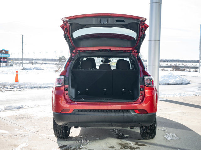 2025 Jeep Compass Sport in Cars & Trucks in Barrie - Image 4