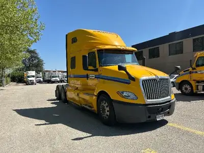2020 INTERNATIONAL LT625;Heavy Duty Trucks - Conventional Truck w/ Sleeper Penske Location 632 BELGR...