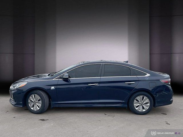 2018 Hyundai Sonata Hybrid GL | One Owner | No Accidents in Cars & Trucks in Cambridge - Image 2