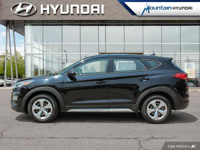 2019 HYUNDAI TUCSON ESSENTIAL FWD in Cars & Trucks in Hamilton - Image 3