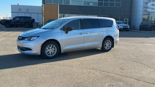 2024 Chrysler Grand Caravan SXT | Remote Start | Heated Seats in Cars & Trucks in Edmonton - Image 4