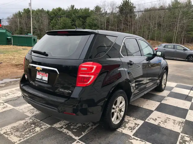 2016 Chevrolet Equinox LS- Power seats, Windows and mirrors. AS- in Cars & Trucks in Annapolis Valley - Image 4