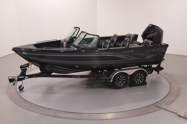 2023 LUND 1875 TYEE - 200 ProXS - Smartcraft - Custom Trailer *F in Powerboats & Motorboats in Winnipeg - Image 2