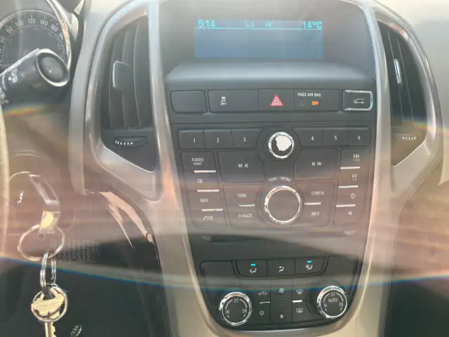 2015 Buick Verano Base in Cars & Trucks in Kitchener / Waterloo - Image 13