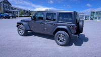 Four Wheel Drive. Cloth Interior. 12.3 Inch Touchscreen. Bluetooth. Apple CarPlay/Android Auto. Remo... (image 6)