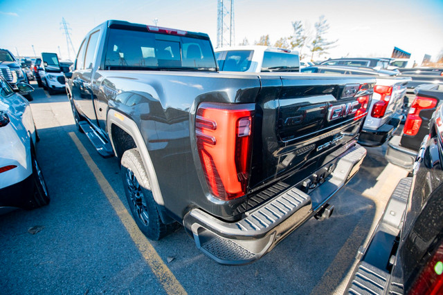 2024 GMC Sierra 2500HD Denali TOIT OUVRANT in Cars & Trucks in Longueuil / South Shore - Image 4