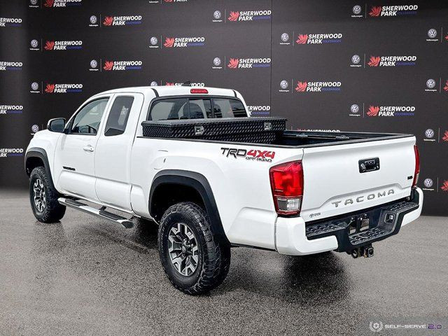 2017 Toyota Tacoma TRD Off Road | V6 | ACCESS CAB in Cars & Trucks in Strathcona County - Image 4