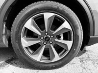 This Ford Escape has a powerful Intercooled Turbo Premium Unleaded I-4 2.0 L/122 engine powering thi... (image 6)