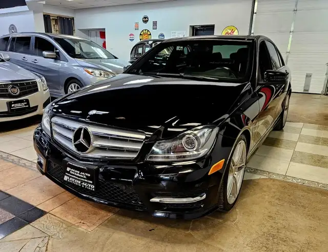 2012 Mercedes-Benz C-Class Bluetooth/Navigation/Backup Camera in Cars & Trucks in City of Toronto - Image 13