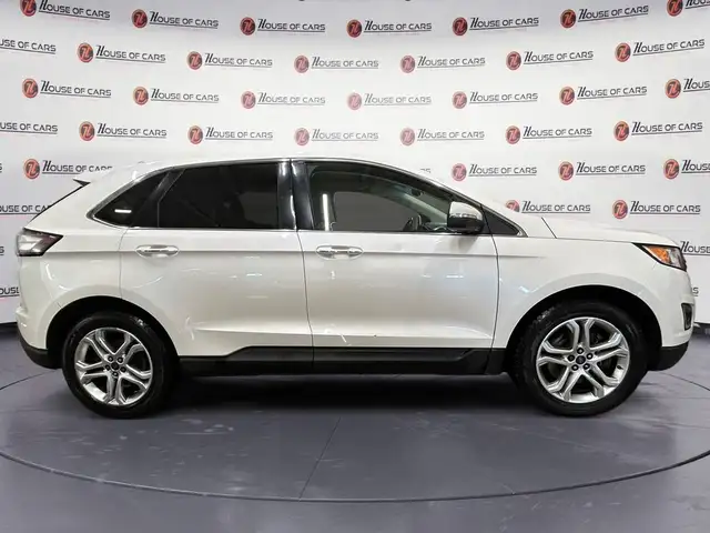 2017 Ford Edge Titanium AWD / Panoramic Sunroof in Cars & Trucks in Calgary - Image 9