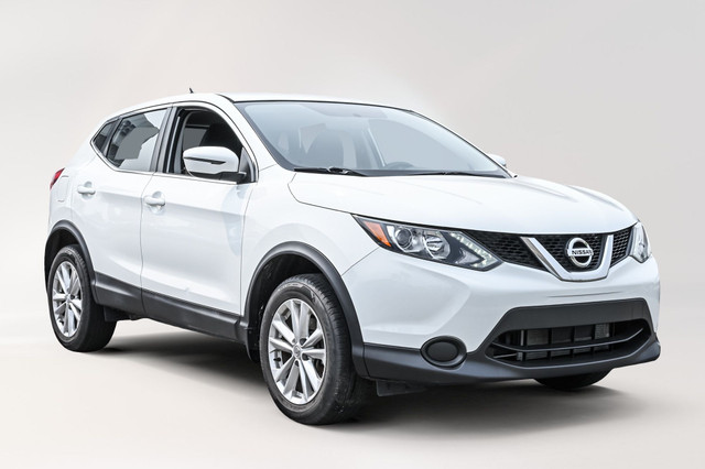 2017 Nissan Qashqai S FWD | Sièges Chauff | Caméra | Bluetooth N in Cars & Trucks in City of Montréal - Image 3